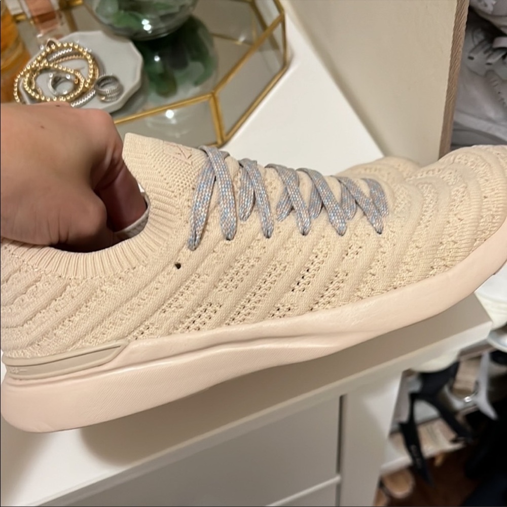 APL Tech Loom